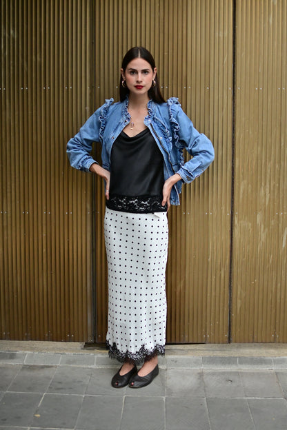 Falda blanca con lunares